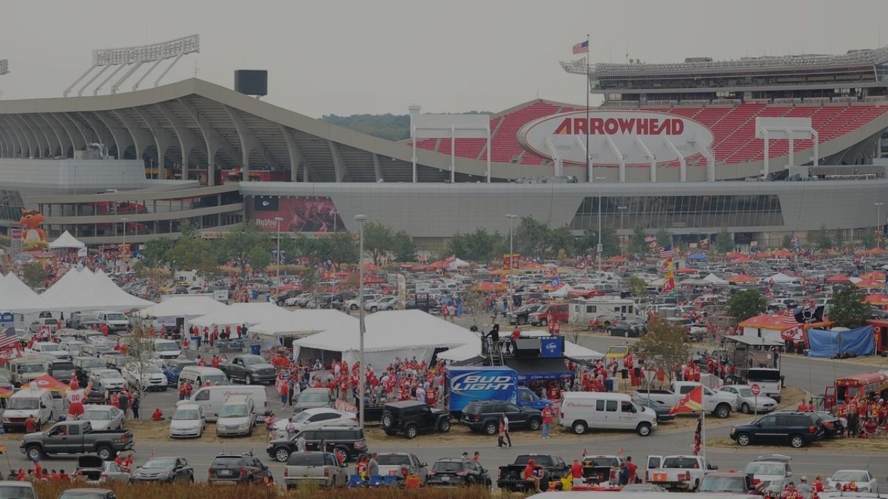 Arrowhead Stadium Parking: Score Big With Safe & Smart Parking!