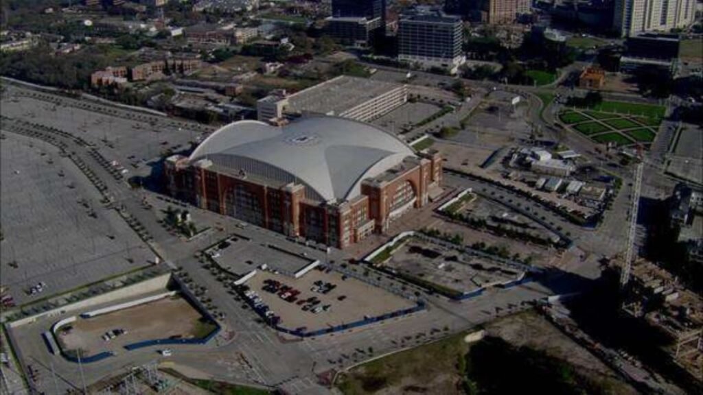 parking at american airlines center