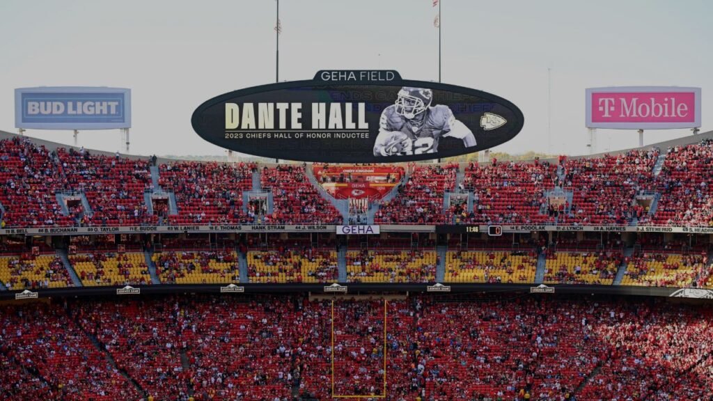 Arrowhead stadium ring of honor