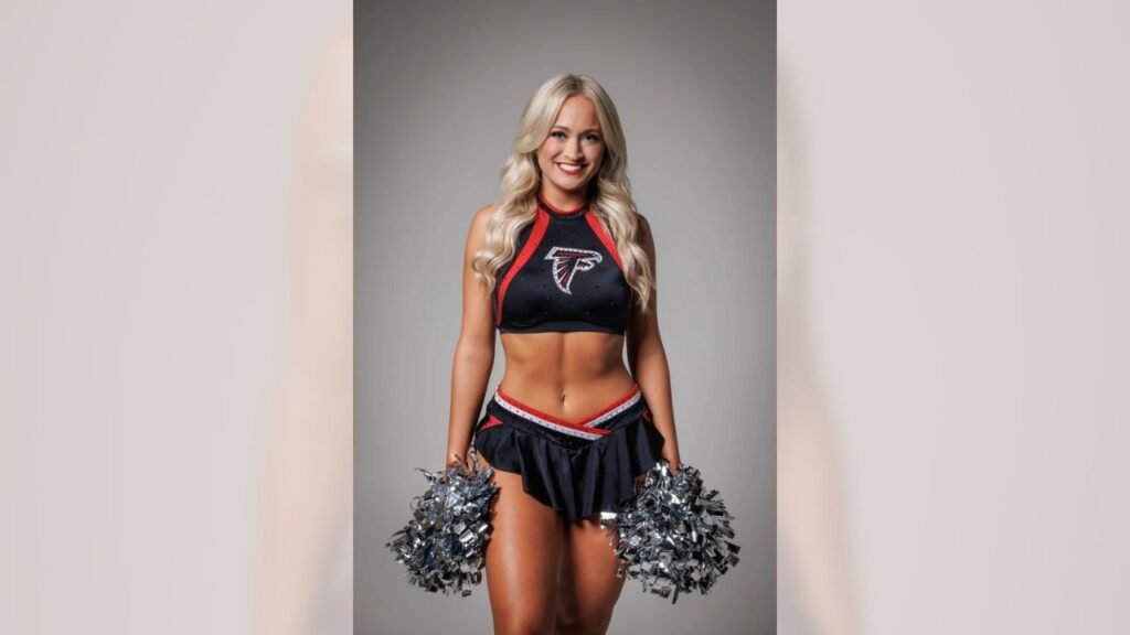 atlanta falcons cheerleader - Blaire Reagan