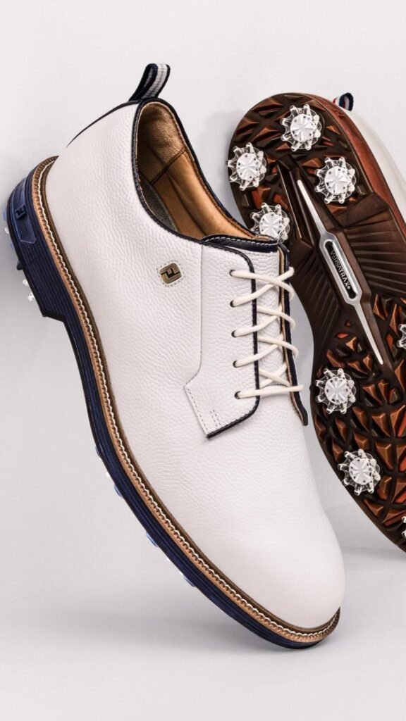 15 Golf Gifts for Men: golf shoes